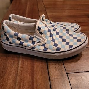 Vans off the wall slip ons